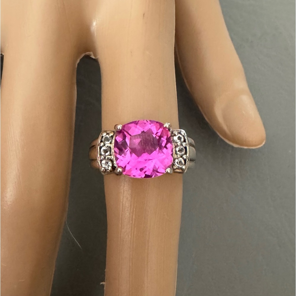 New Sterling silver CZ Ring